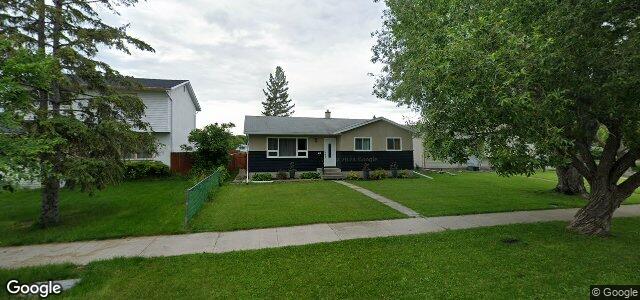 Larawan ng 102 Houde Drive sa Winnipeg, Manitoba