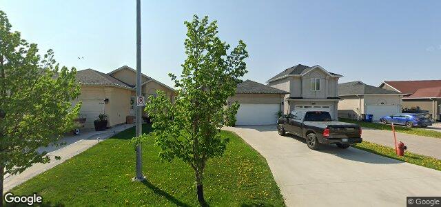 Larawan ng 102 La Porte Drive sa Winnipeg, Manitoba