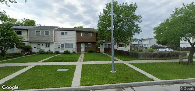 Larawan ng 102 Villeneuve Boulevard sa Winnipeg, Manitoba