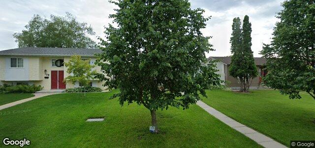 Larawan ng 112 Gendreau Avenue sa Winnipeg, Manitoba