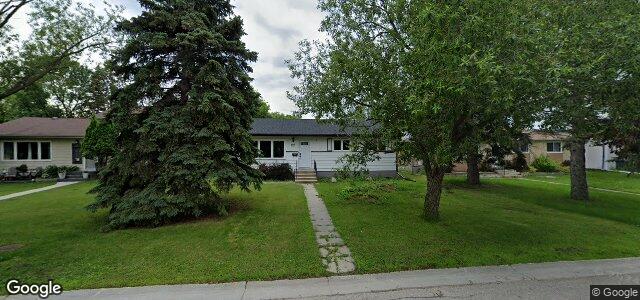 Larawan ng 211 Houde Drive sa Winnipeg, Manitoba