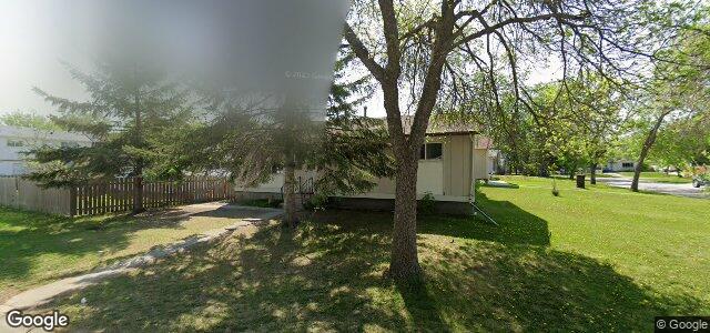 Larawan ng 30 Gendreau Avenue sa Winnipeg, Manitoba