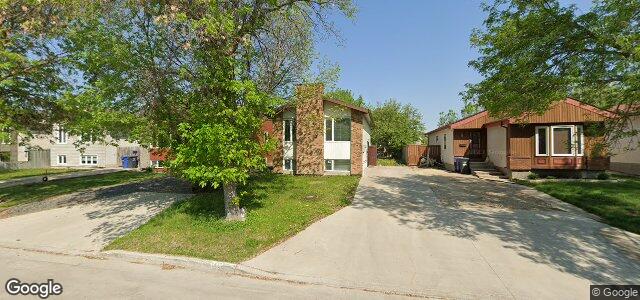 Larawan ng 345 Houde Drive sa Winnipeg, Manitoba