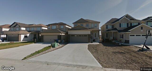 Larawan ng 111 Larry Vickar Drive E sa Winnipeg, Manitoba