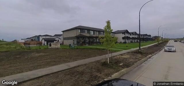 Larawan ng 12 Sheilagh Ball Cove sa Winnipeg, Manitoba