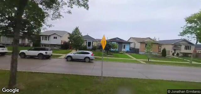 Larawan ng 1301 Devonshire Drive W sa Winnipeg, Manitoba
