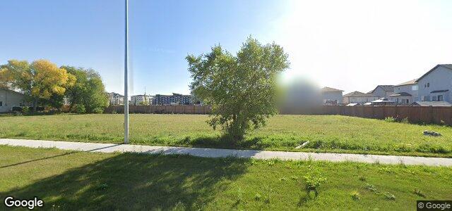 Larawan ng 1306 Ravelston Avenue W sa Winnipeg, Manitoba