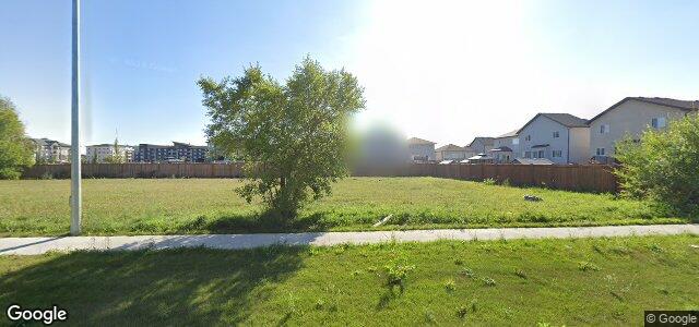 Larawan ng 1308 Ravelston Avenue W sa Winnipeg, Manitoba