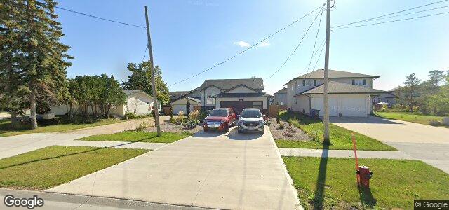 Larawan ng 1334 Ravelston Avenue W sa Winnipeg, Manitoba