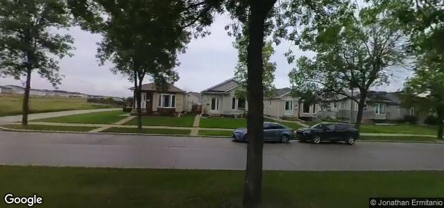 Larawan ng 1365 Devonshire Drive W sa Winnipeg, Manitoba