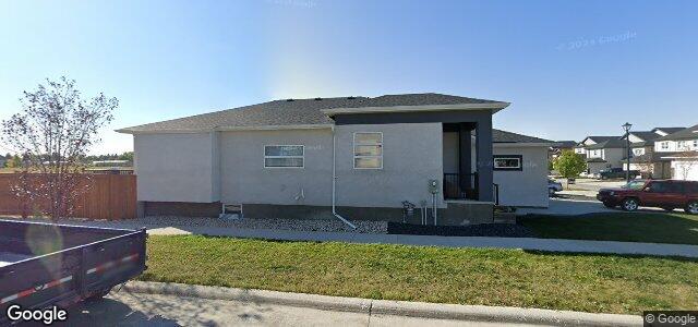 141 Margaret Swann Drive（加拿大曼尼托巴省温尼伯市）房屋照片