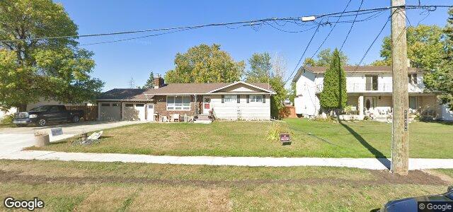 Larawan ng 1411 Ravelston Avenue W sa Winnipeg, Manitoba