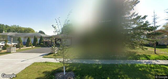 Larawan ng 1430 Ravelston Avenue W sa Winnipeg, Manitoba