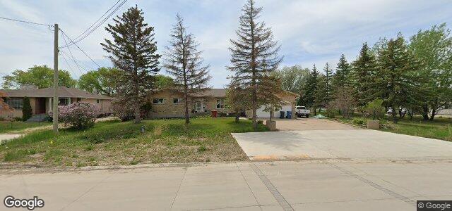 Larawan ng 1444 Ravelston Avenue W sa Winnipeg, Manitoba