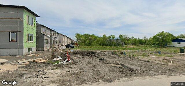 Larawan ng 1570 Ravelston Avenue W sa Winnipeg, Manitoba