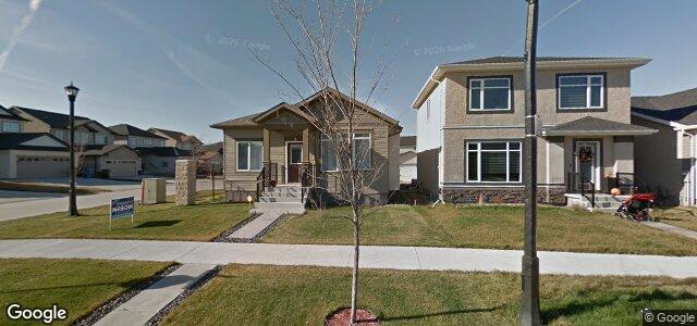 Larawan ng 2 Chelston Gate sa Winnipeg, Manitoba