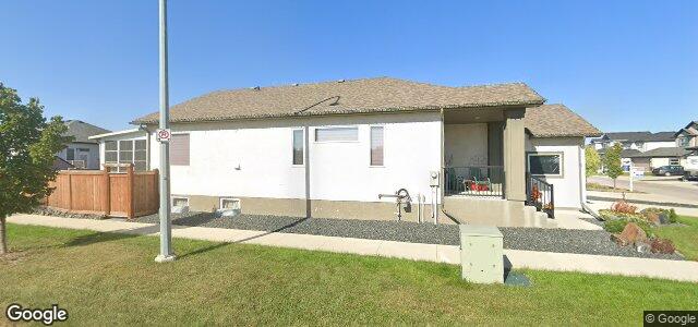 Larawan ng 2 Margaret Swann Drive sa Winnipeg, Manitoba