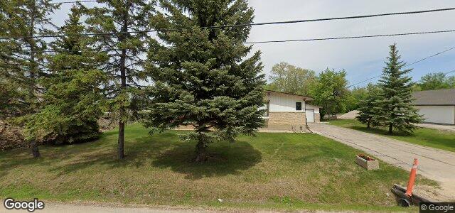 Larawan ng 283 Almey Avenue sa Winnipeg, Manitoba