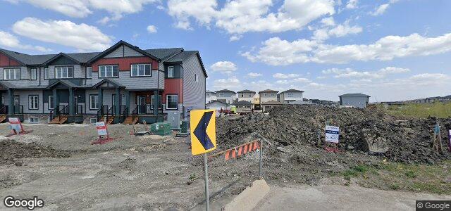 Larawan ng 303 Peguis Street sa Winnipeg, Manitoba