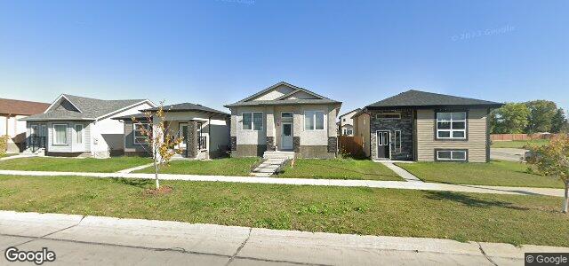 Larawan ng 39 Philip Lee Drive sa Winnipeg, Manitoba