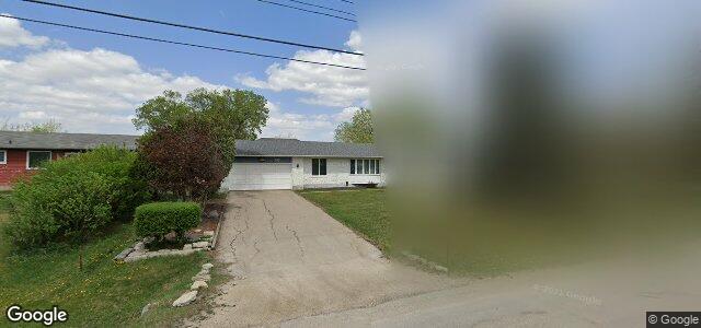 Larawan ng 515 Almey Avenue sa Winnipeg, Manitoba