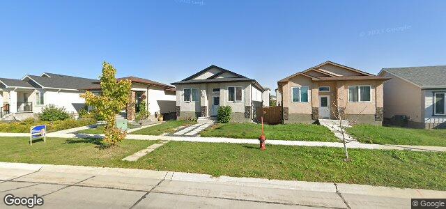 Larawan ng 55 Philip Lee Drive sa Winnipeg, Manitoba