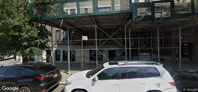 Larawan ng 18 Riverside Drive sa Winnipeg, Manitoba