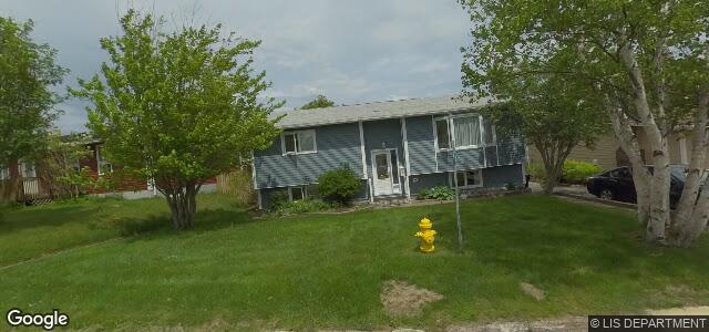 Larawan ng 4 Riverside Drive E sa Winnipeg, Manitoba