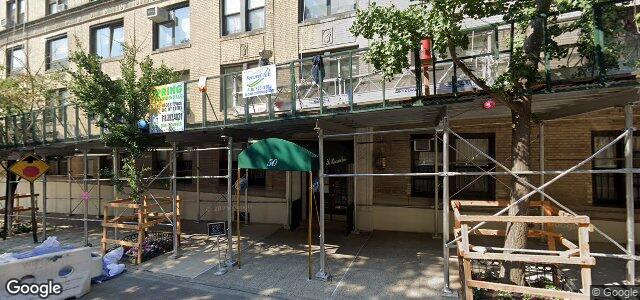 Larawan ng 50 Riverside Drive sa Winnipeg, Manitoba