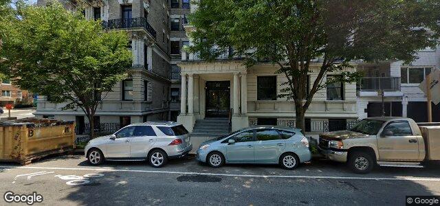 Larawan ng 66 Riverside Drive sa Winnipeg, Manitoba