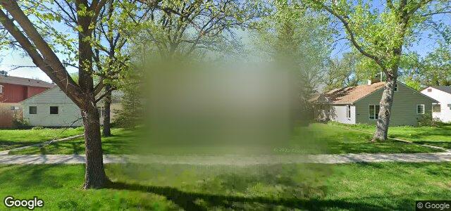 Larawan ng 675 Oakenwald Avenue sa Winnipeg, Manitoba