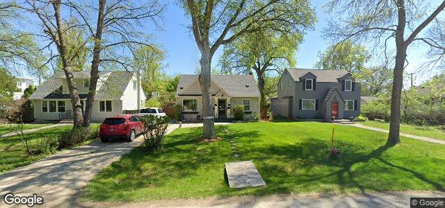 Larawan ng 734 Somerset Avenue sa Winnipeg, Manitoba