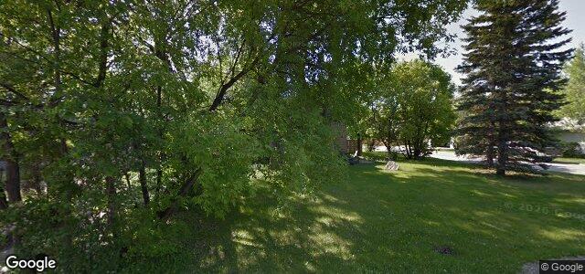 Larawan ng 740 Southwood Avenue sa Winnipeg, Manitoba
