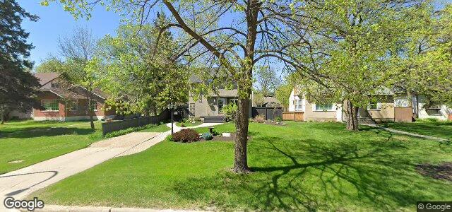 Larawan ng 787 North Drive sa Winnipeg, Manitoba