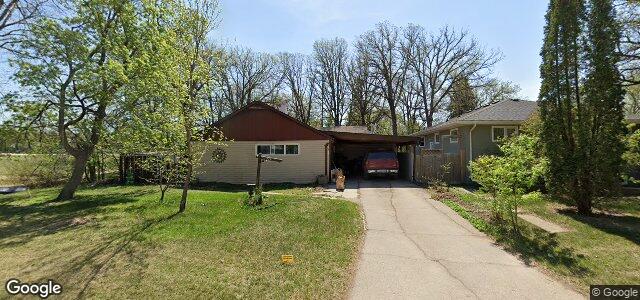 Larawan ng 870 Waterford Avenue sa Winnipeg, Manitoba