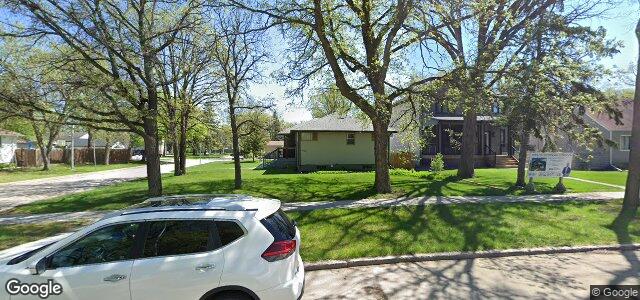Larawan ng 900 Riverwood Avenue sa Winnipeg, Manitoba