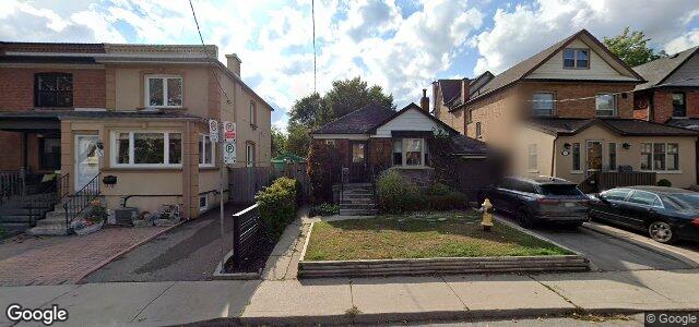 Larawan ng 900 Windermere Avenue sa Winnipeg, Manitoba