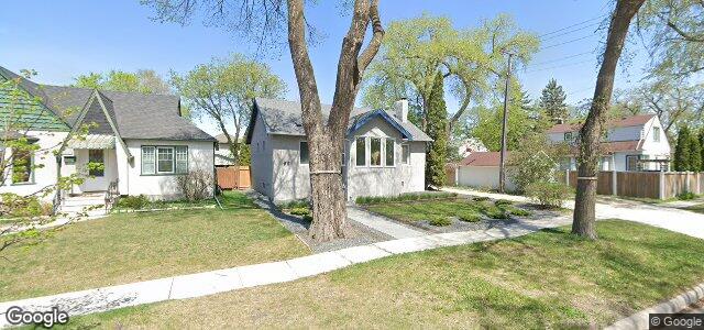 Larawan ng 911 Windermere Avenue sa Winnipeg, Manitoba