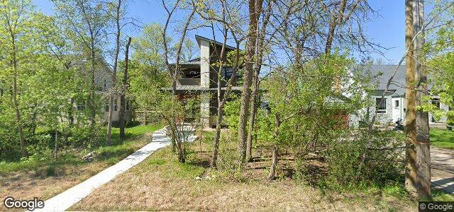 Larawan ng 925 North Drive sa Winnipeg, Manitoba