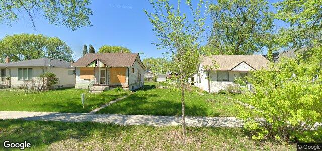 Photo of 947 Calrossie Boulevard in Winnipeg, Manitoba