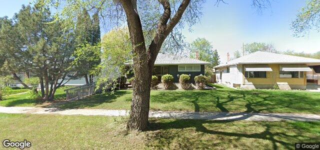 Photo of 963 Southwood Avenue in Winnipeg, Manitoba