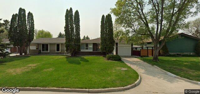 Larawan ng 10 Tyrone Bay sa Winnipeg, Manitoba