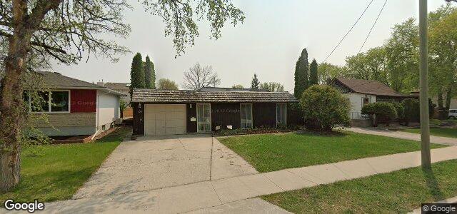 Larawan ng 100 Arden Avenue sa Winnipeg, Manitoba
