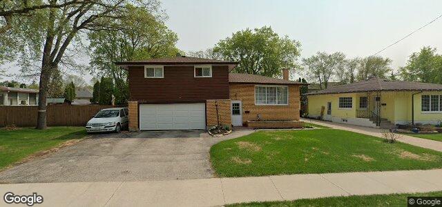 Larawan ng 106 Arden Avenue sa Winnipeg, Manitoba