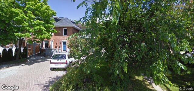 Larawan ng 124 Moore Avenue sa Winnipeg, Manitoba