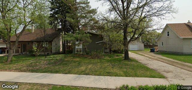 Larawan ng 130 Arden Avenue sa Winnipeg, Manitoba