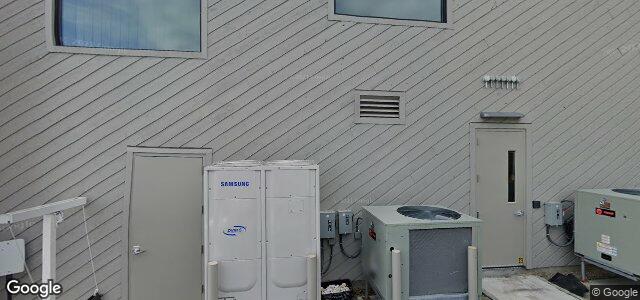 Larawan ng 15 River Road sa Winnipeg, Manitoba