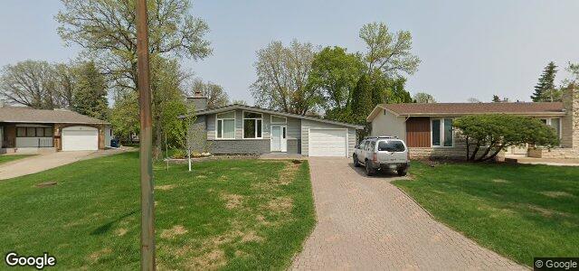 Larawan ng 15 Tyrone Bay sa Winnipeg, Manitoba