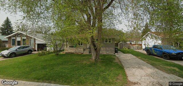 Larawan ng 15 Weaver Bay sa Winnipeg, Manitoba