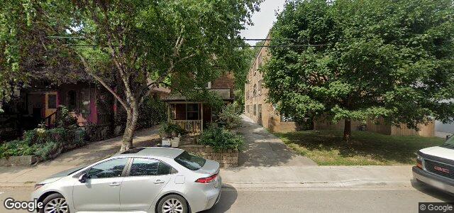 Larawan ng 152 Barrington Avenue sa Winnipeg, Manitoba